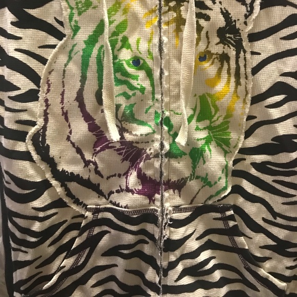 Zip up hoodie NeW - Picture 3 of 5